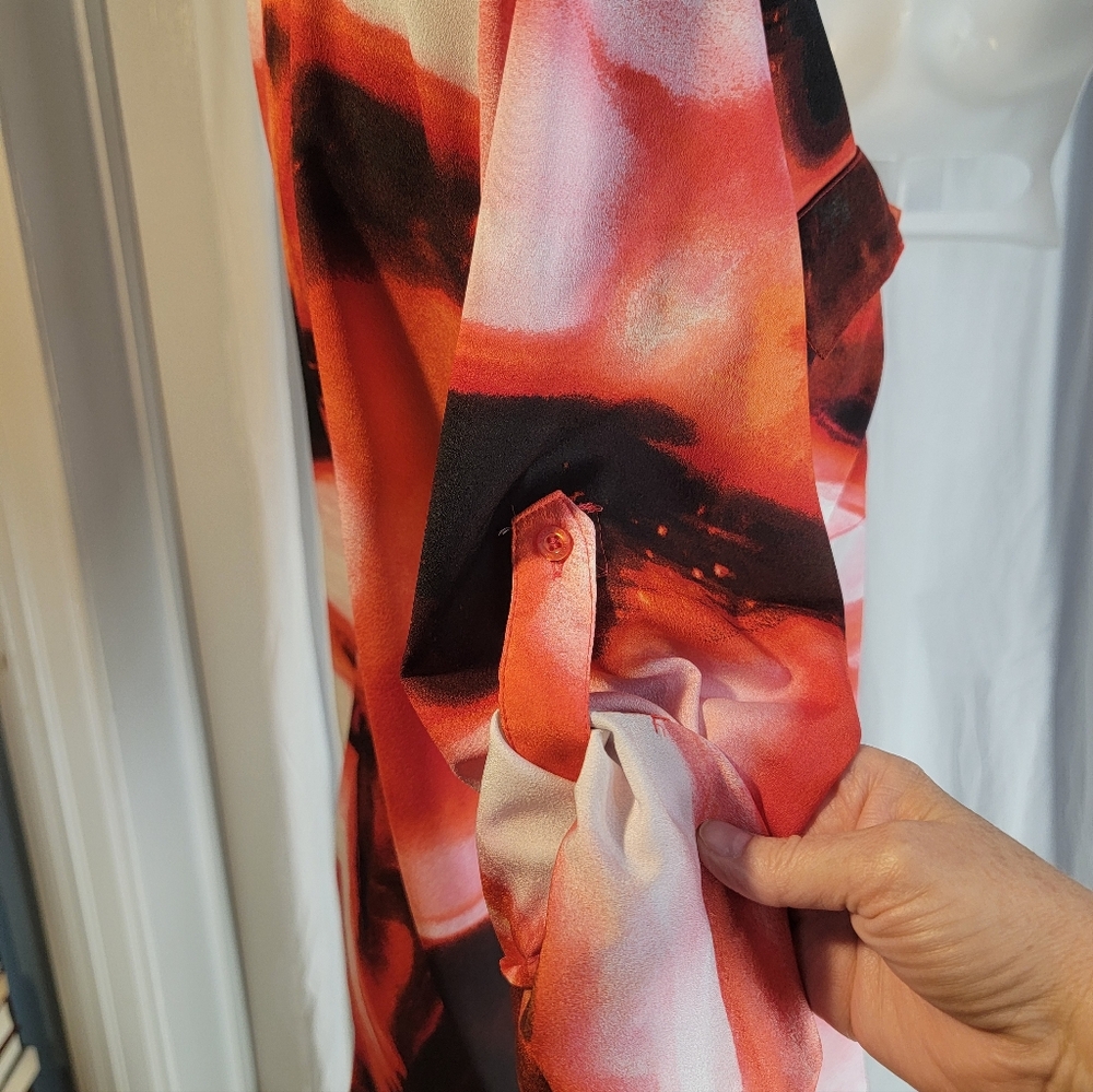 Calvin Klein Abstract Red, White, and Black Women's Top - Picture 7 of 13
